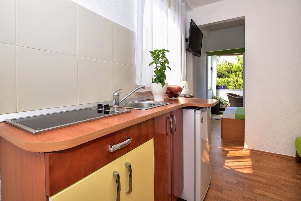 Apartment Borna Makarska Eksteriør billede